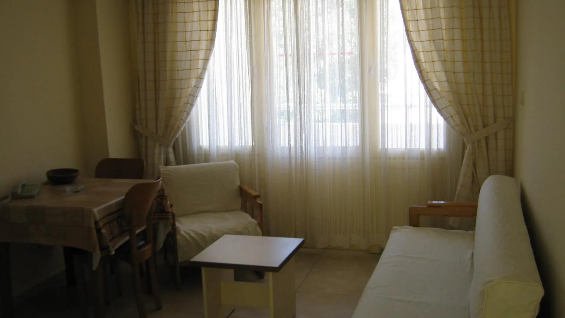 Oya Family Suites Kusadasi